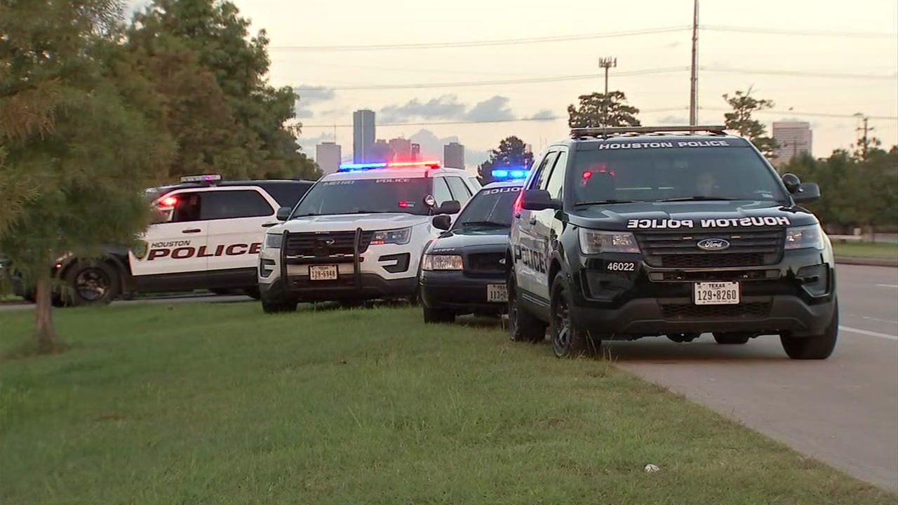 Passenger stabbed on METRO bus